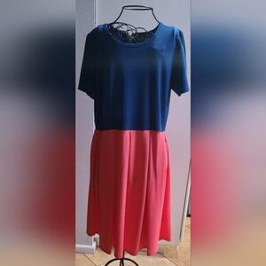 LuLaRoe Navy and Coral Colorblock Midi Dress